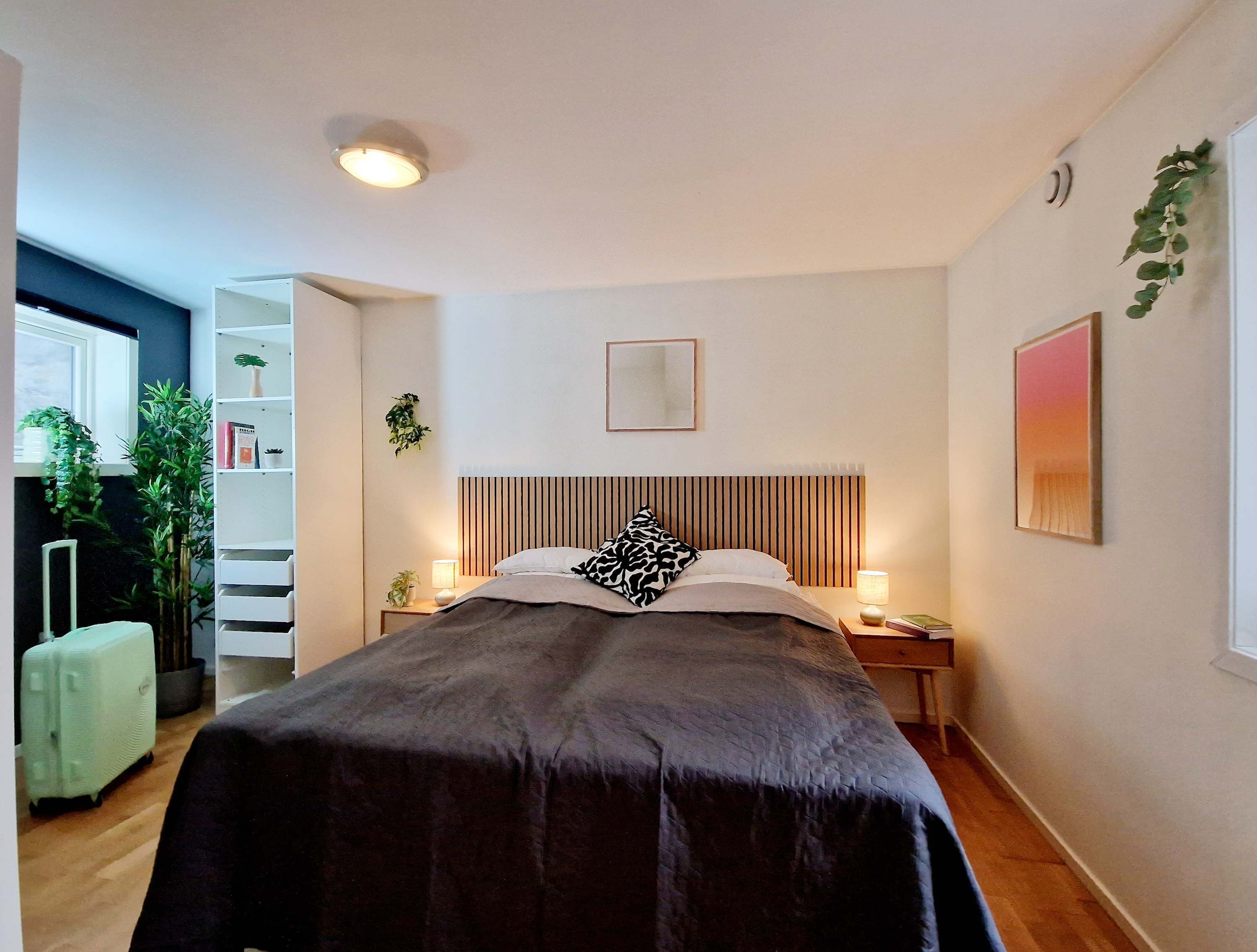 1 bedroom, iron/ironing board, travel cot, WiFi
