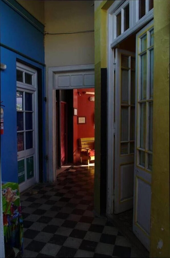 Interior - Hipólito Raíz Hostel (San Rafael)
