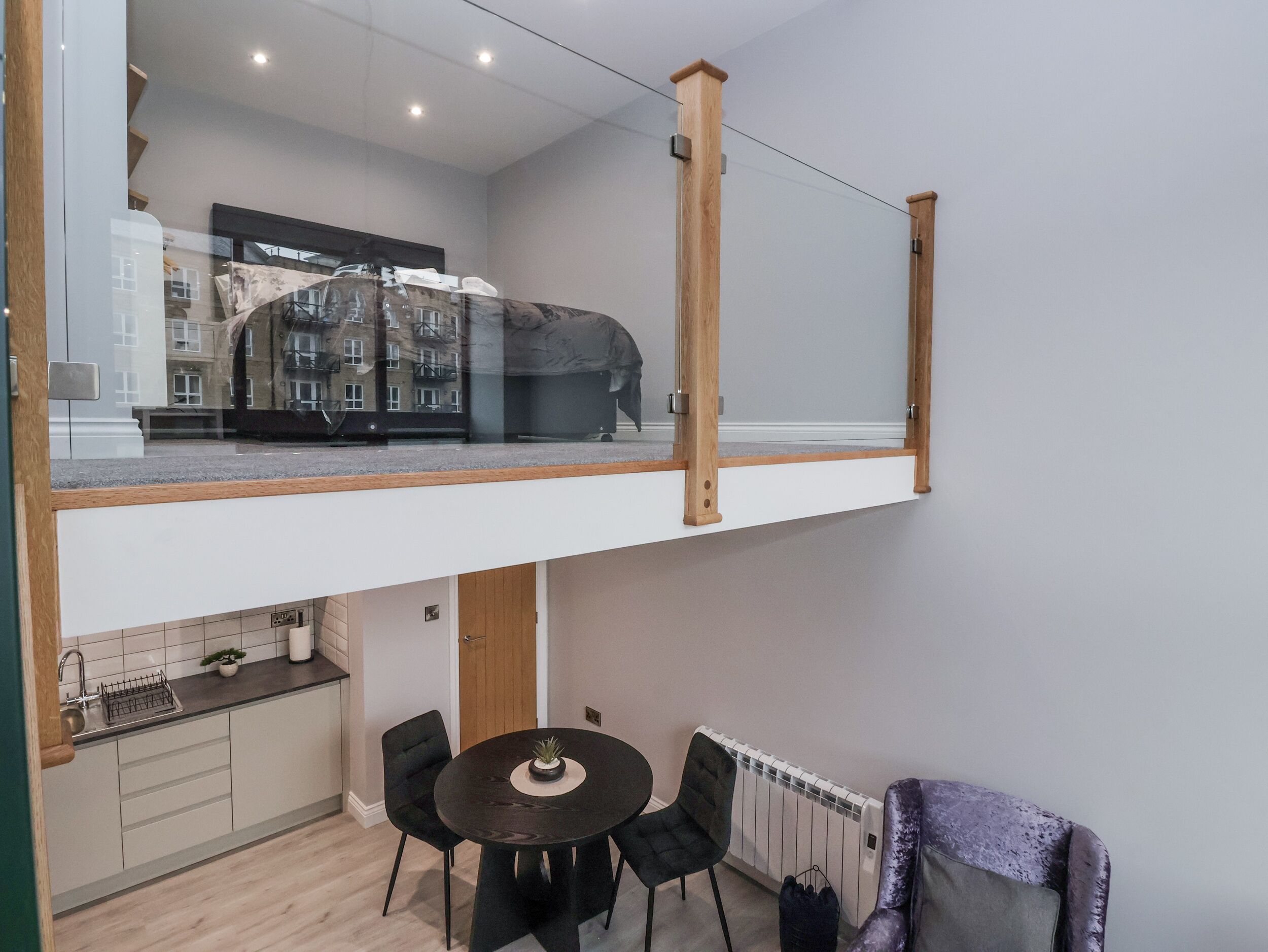 Cottage | Dining