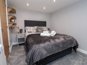 Cottage | 1 bedroom, individually decorated, individually furnished, free WiFi - Canal Side (Skipton)