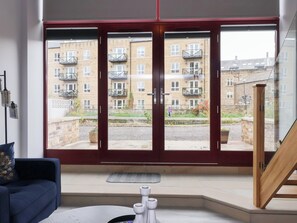 كوخ | المنشأة من الداخل