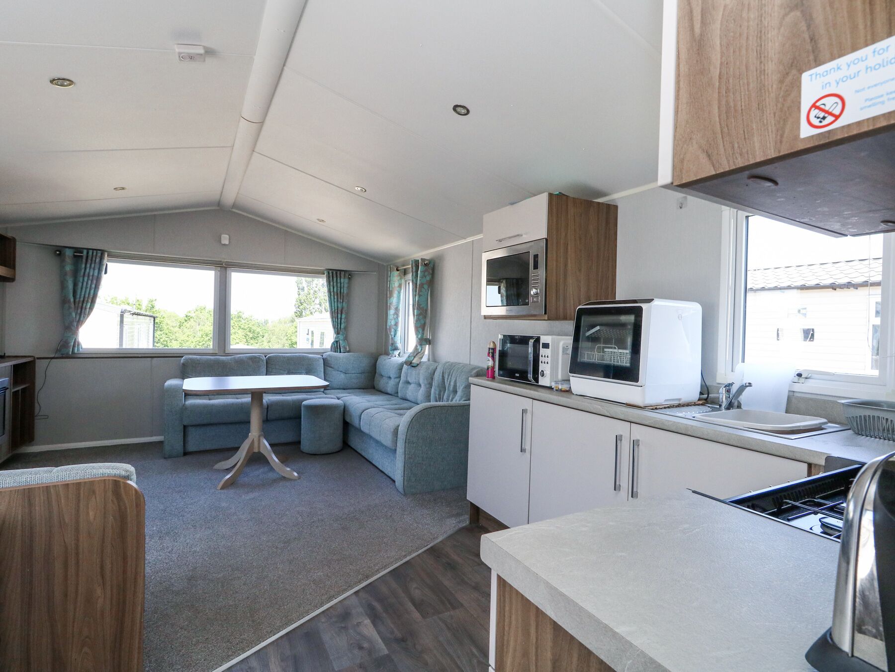 مستلزمات طهي/أطباق/أوعية