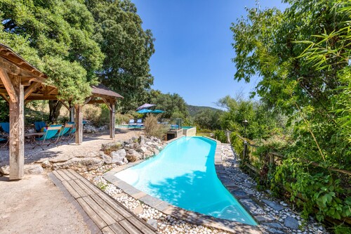 Holiday Home 'Mas Grand Bosc Micocouliers' with Shared Pool, Private Terrace and Wi-Fi