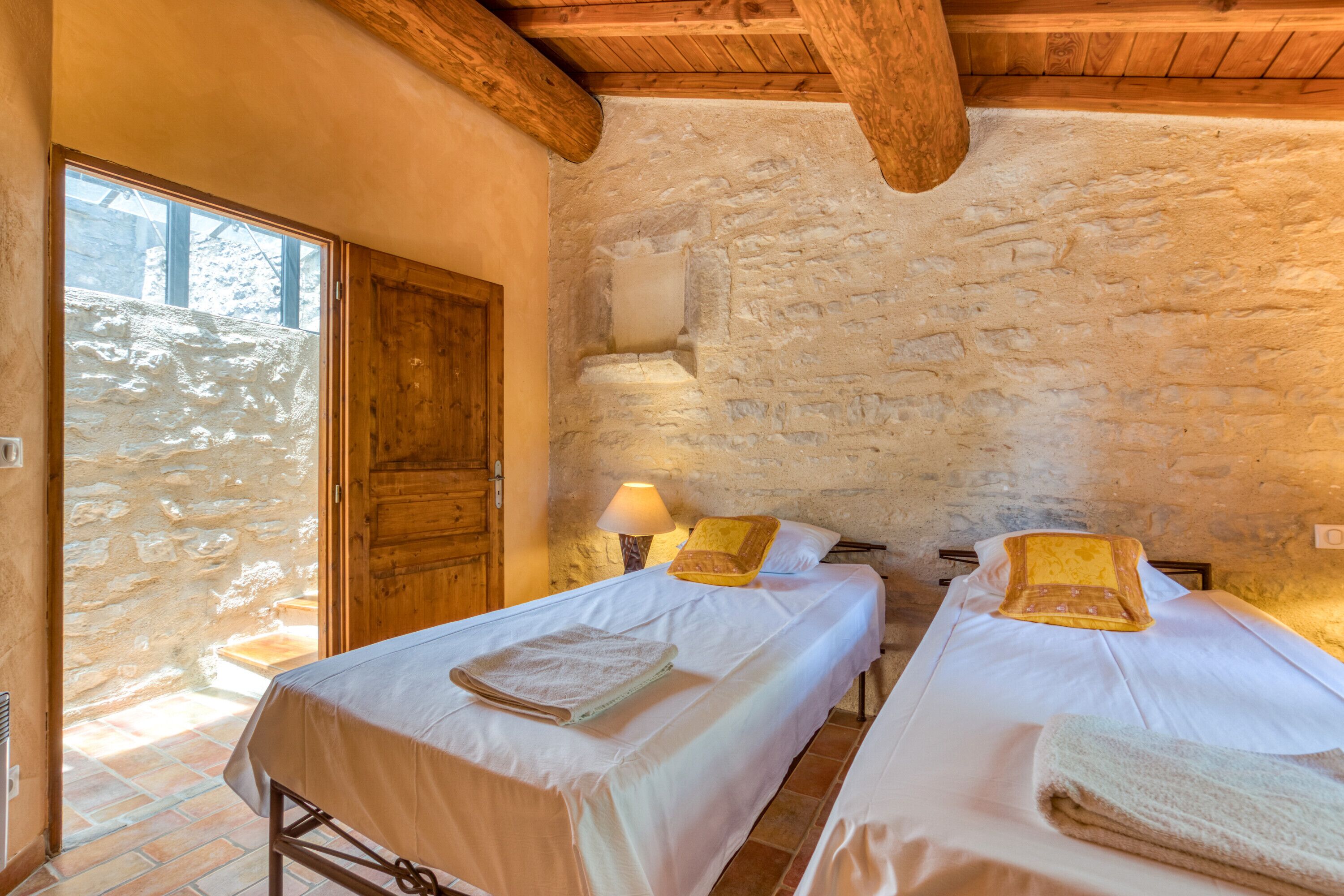 4 chambres, Wi-Fi, draps fournis