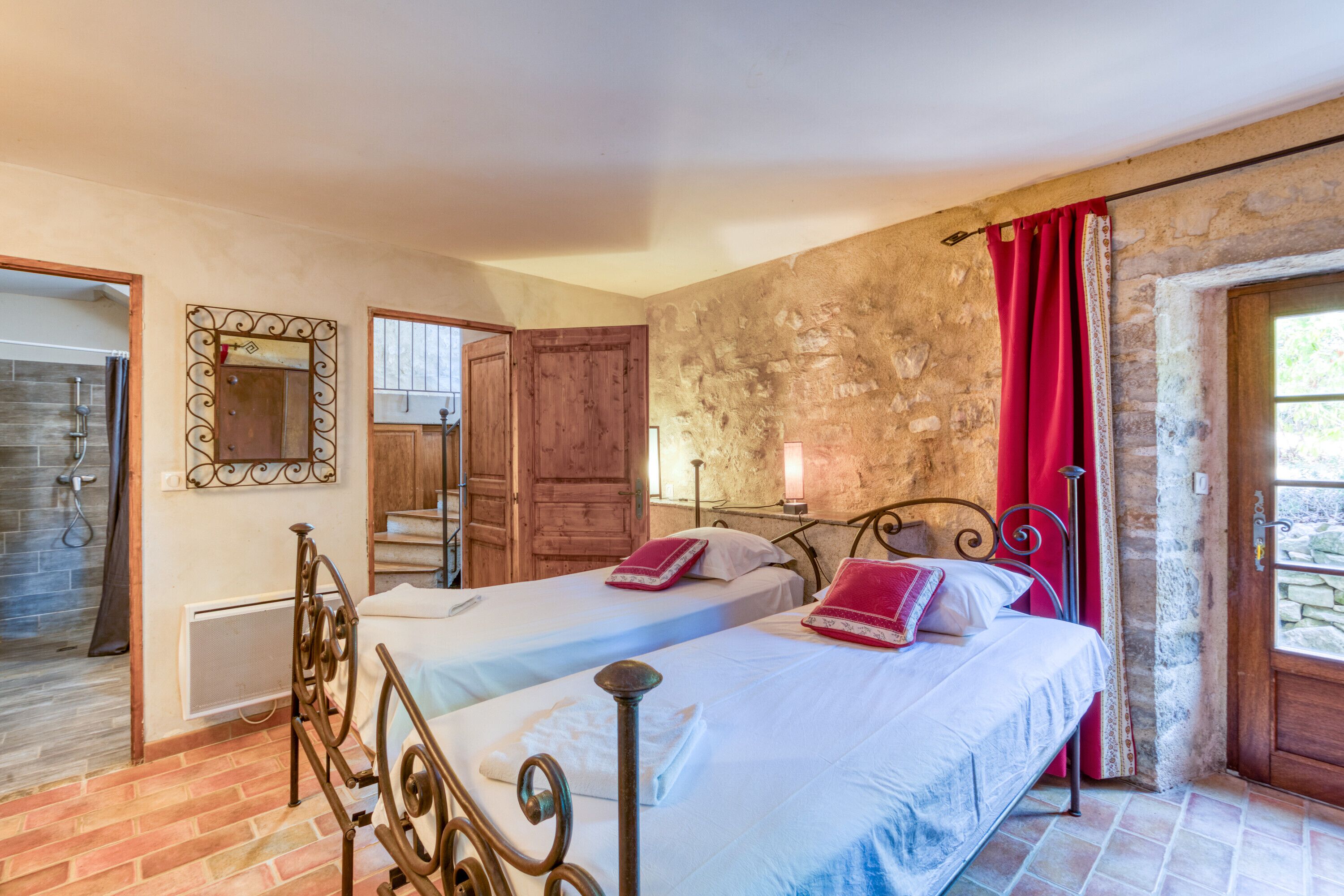 4 Schlafzimmer, WLAN, Bettwäsche