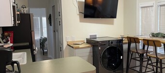 Cozy 1-bedroom cottage for Hiking, Waterfalls & WNC Adventures!