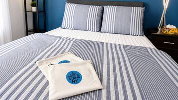WiFi, bed sheets