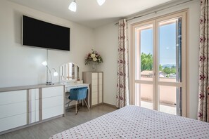 5 camere, ferro/asse da stiro, Wi-Fi, lenzuola