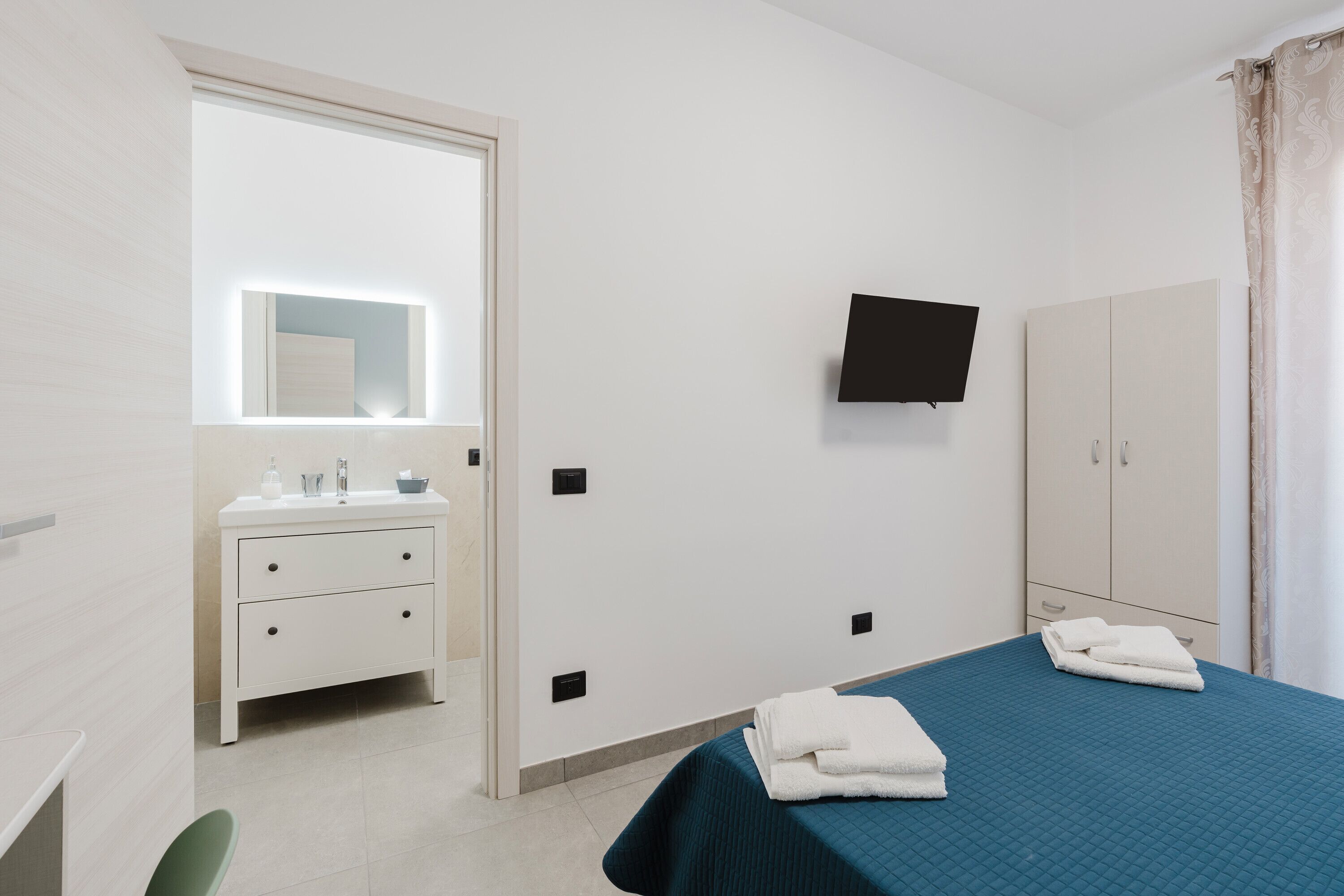 1 chambre, Wi-Fi, draps fournis