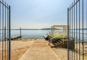 Property grounds - Lesa Villas (Lesa)