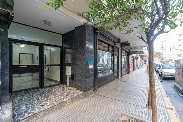 تفاصيل الفندق من الخارج