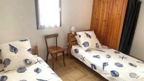 2 soveværelser, strygejern/strygebræt, sengetøj