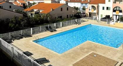 Beautiful house for 5 with swimming pool