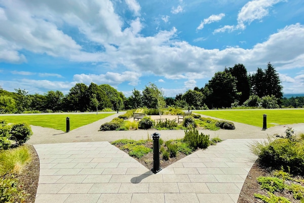 Deluxe Townhome, Garden View | Terrace/patio