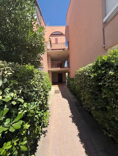 Pleasant studio with balcony close to the beach