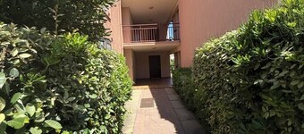 Pleasant studio with balcony close to the beach