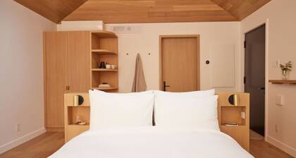 Enchanted Eight at Dimensions | Cabin Eight