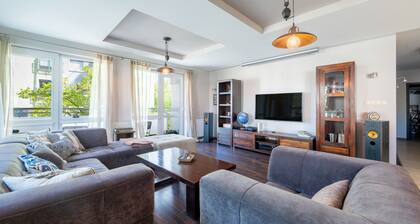 Baltic Breeze Lodge: 130 m² apartment only 950 m from the beach