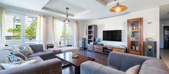 Baltic Breeze Lodge: 130 m² apartment only 950 m from the beach