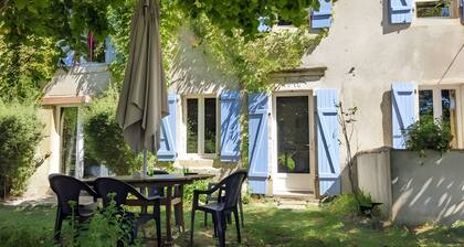 Gite 'Le Tilleul' – Private Terrace & Garden, Open Mid-April to End of October