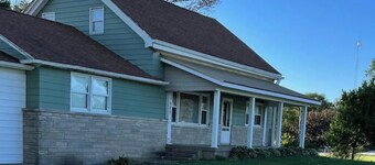 4 bedroom home in Lebanon