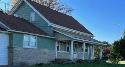 4 bedroom home in Lebanon