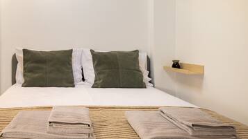 3 bedrooms, WiFi, bed sheets