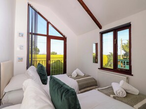 5 bedrooms, individually decorated, individually furnished, free WiFi - 1 Eastdon Cottages (Exeter)