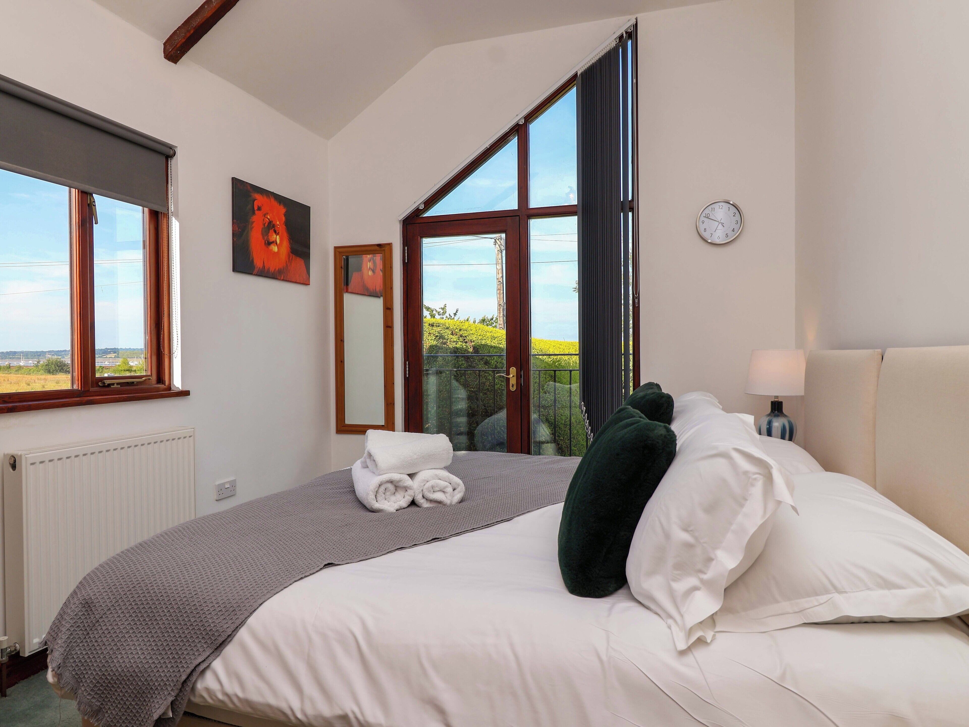 5 Schlafzimmer, individuell dekoriert, individuell eingerichtet