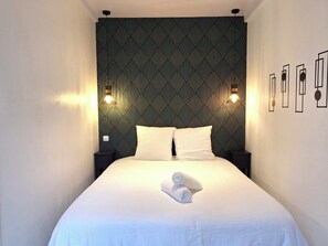 1 bedroom, free WiFi, bed sheets