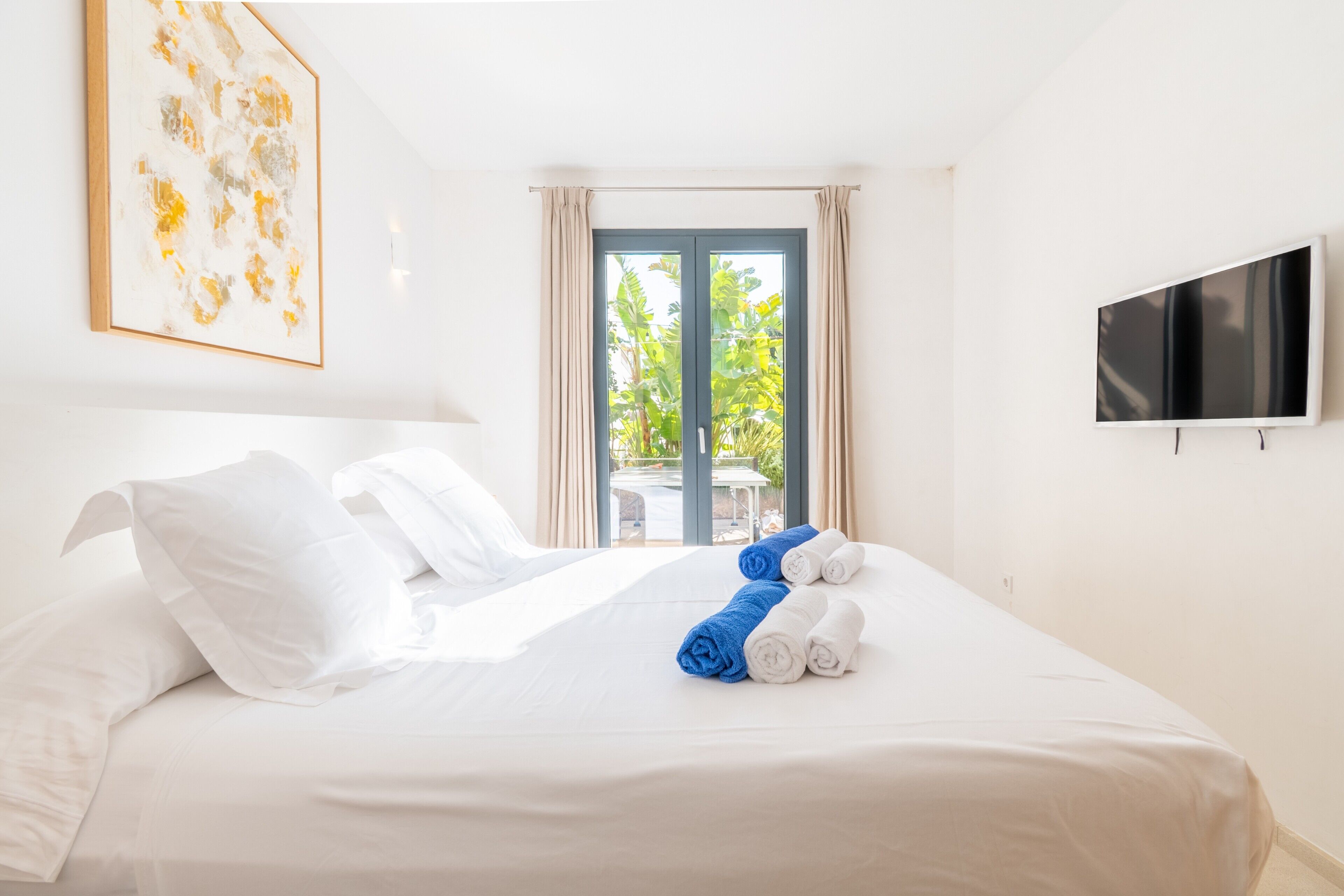 4 habitaciones, wifi y ropa de cama 
