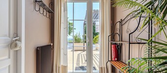 Les Marronniers – Casa vacanze con piscina e vista sui vigneti a Montagne