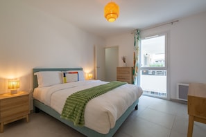 2 chambres, fer et planche à repasser, Wi-Fi gratuit, draps fournis