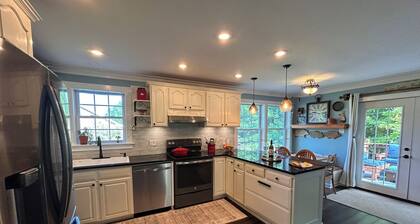 Maine Coast Mountain Retreat