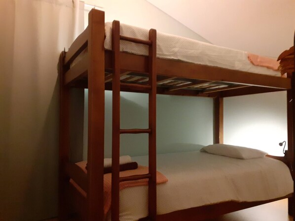 Apartment, 3 Bedrooms, Balcony | 3 bilik tidur