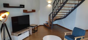 Apartment, 3 Bedrooms, Balcony | Living room