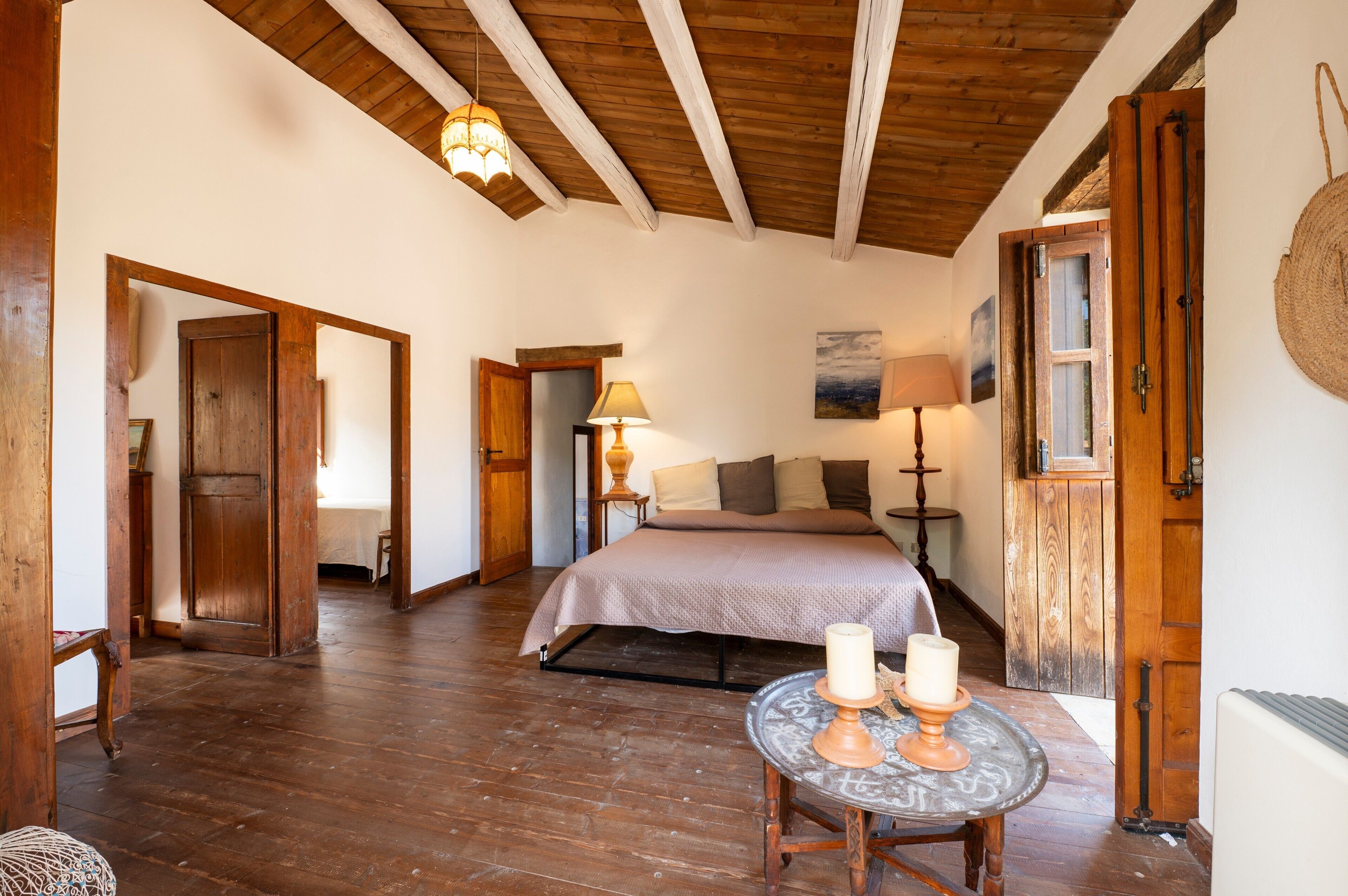 4 Schlafzimmer, Bügeleisen/Bügelbrett, WLAN, Bettwäsche