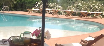 Villa 'Toniasole' with Sea View, Wi-Fi and Air Conditioning