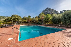 Pool - Villa 'Toniasole' with Sea View, Wi-Fi and Air Conditioning (Cefalù)