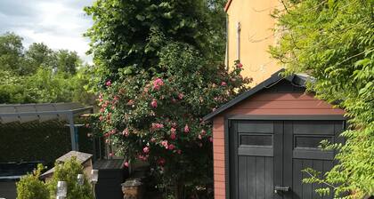 Maison 'Les Colibris 3 - Spa - 6 Personnes ' avec Terrasse Privée, Wi-Fi et Climatisation