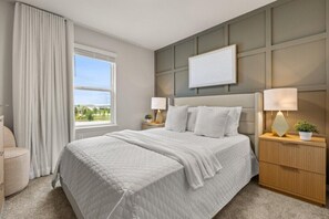 5 bedrooms, iron/ironing board, WiFi, bed sheets