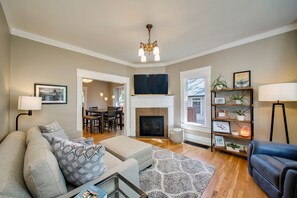 House, Multiple Beds, Patio, Garden View (Harrison Main - #2206 ) | Interior - The Noble Estate (Boise)