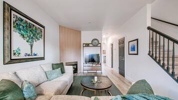 Huis, meerdere bedden, patio, uitzicht op tuin (23rd - #2344) | Interieur