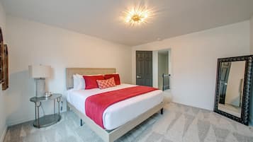 House, Multiple Beds, Patio, Garden View (23rd - #2344) | 2 bedrooms, individually decorated, individually furnished, bed sheets