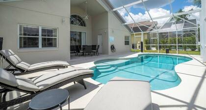 Amazing 6 bedrooms with pool