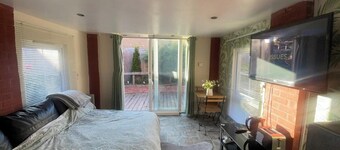 Bristol Bliss Apartment - Patchway Retreat