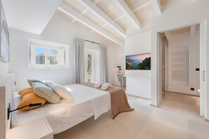 4 Schlafzimmer, Bügeleisen/Bügelbrett, WLAN, Bettwäsche