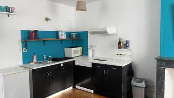 微波炉、烤箱、炉灶、洗碗机