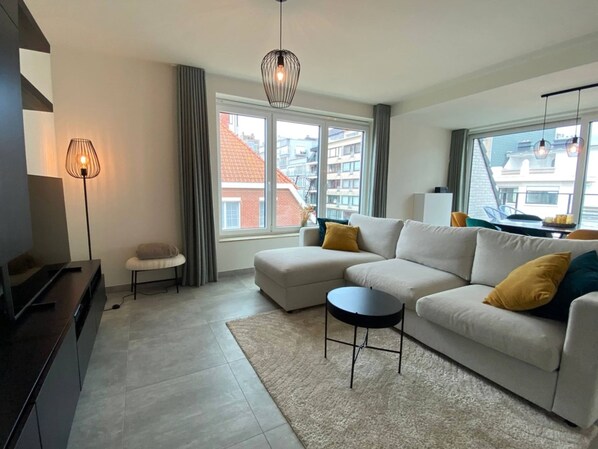 Apartment | Living area
