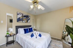 1 bedroom, iron/ironing board, WiFi, bed sheets